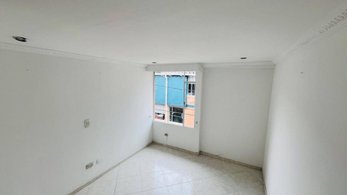 Casa en venta en Plaza Imperial Centro Comercial, Bogotá · foto 17 de 24