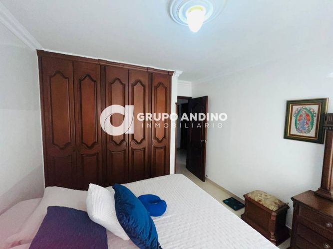Casa de 5 alcobas en venta en Lagos Del Cacique, Bucaramanga, 200 m² · foto 7 de 24