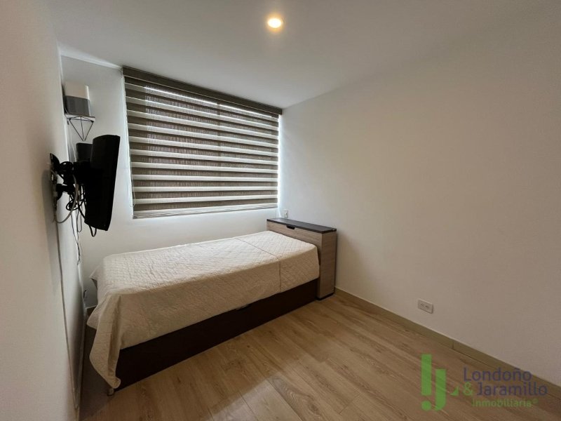 Apartamento en arriendo en Loma De Los Gonzalez, Medellín · foto 16 de 18
