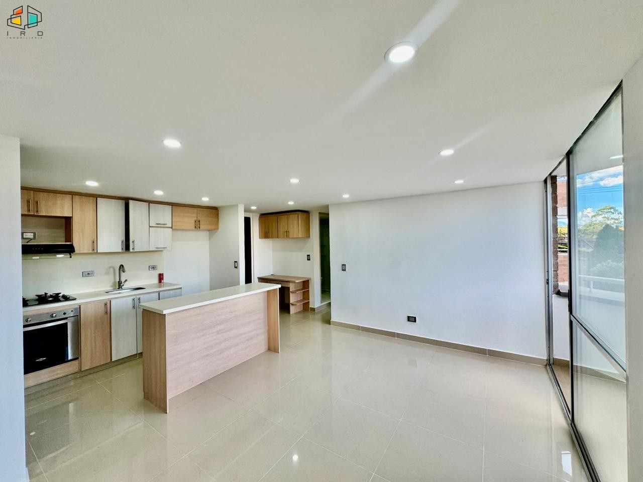 Apartamento en venta en Calasanz Parte Alta, Medellín · foto 9 de 24
