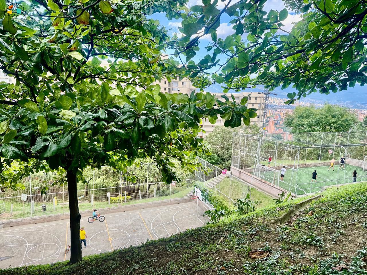 Apartamento en venta en Calasanz Parte Alta, Medellín · foto 22 de 24