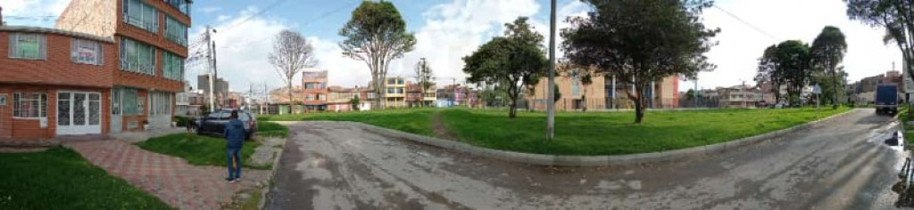 Casa en venta en Villa Amalia, Bogotá · foto 3 de 24