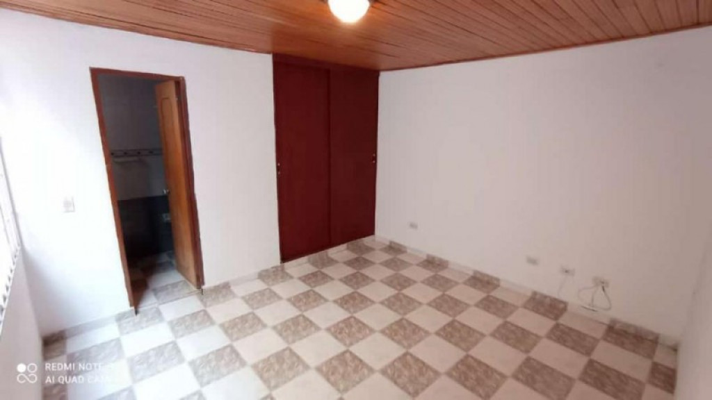 Casa en venta en Villa Amalia, Bogotá · foto 18 de 24