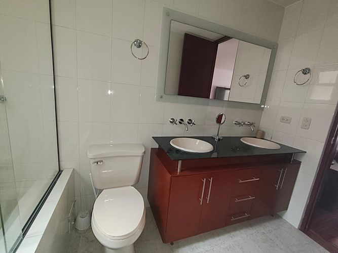Apartamento de 3 alcobas en venta en La Calleja, Bogotá, 149 m² · foto 18 de 24