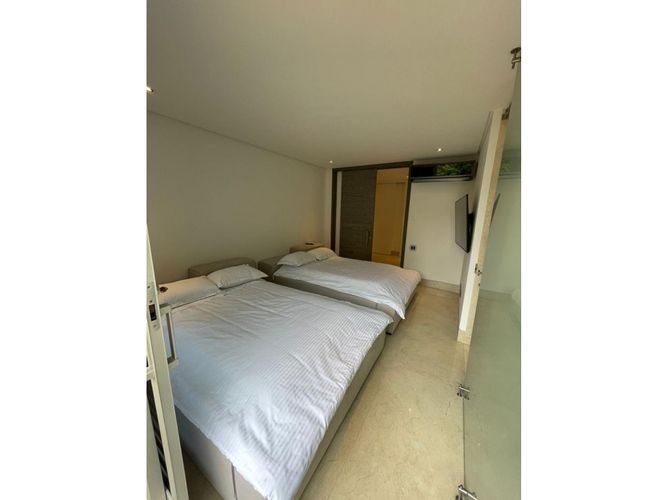 Apartamento de 4 alcobas en venta en El Tesoro, Medellín, 420 m² · foto 15 de 24