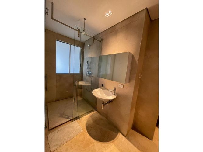 Apartamento de 4 alcobas en venta en El Tesoro, Medellín, 420 m² · foto 18 de 24