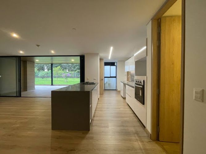 Apartamento de 4 alcobas en arriendo en Rionegro, 213 m² · foto 4 de 24