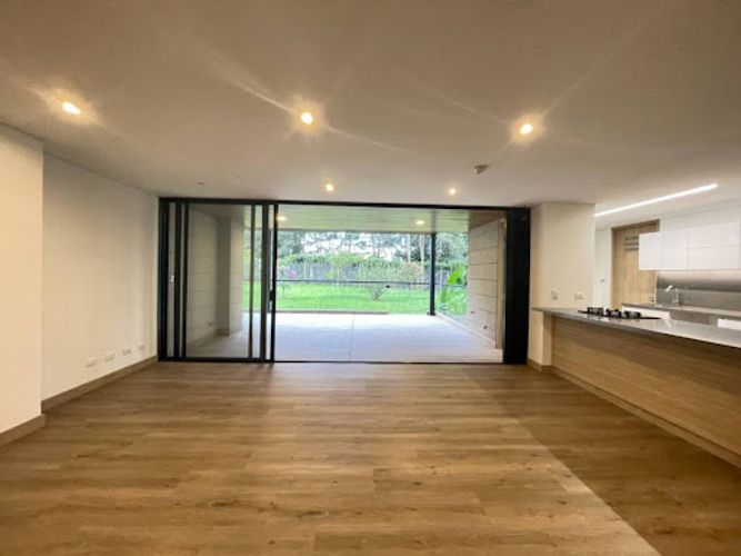 Apartamento de 4 alcobas en arriendo en Rionegro, 213 m² · foto 8 de 24