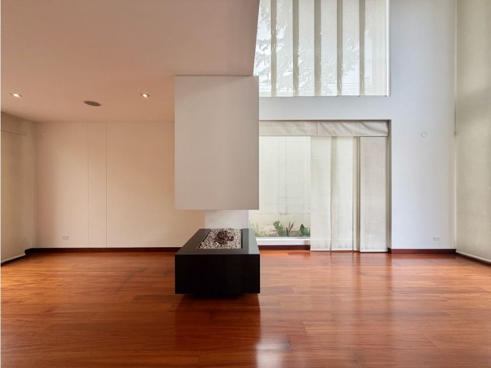 Casa en venta en Sotileza, Bogotá · foto 2 de 24