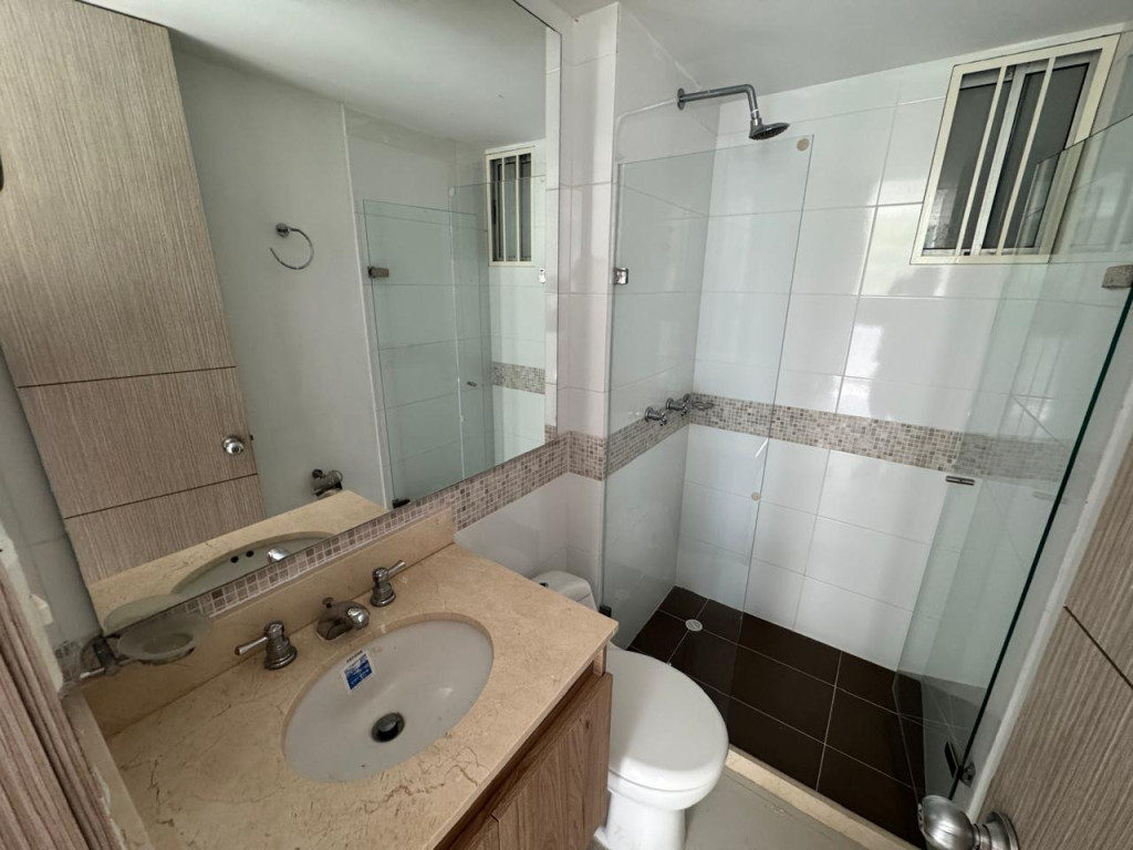 Apartamento en arriendo en Miramar, Barranquilla · foto 17 de 21