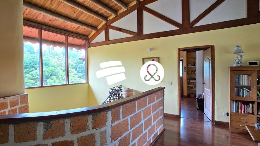 Casa de 4 alcobas en venta en La Aldea, La Estrella, 417 m² · foto 12 de 16
