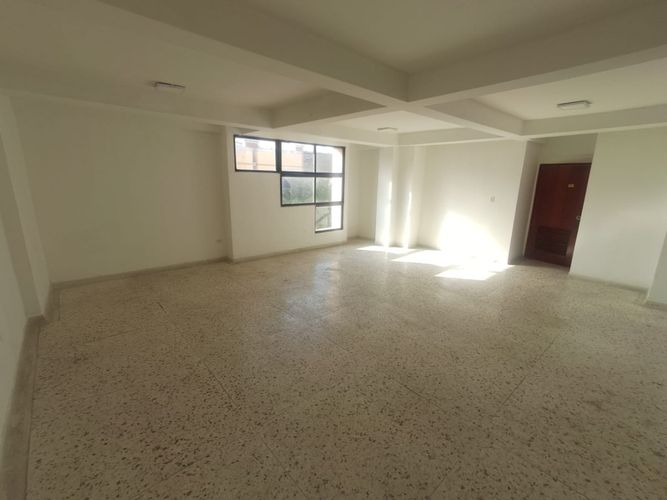 Bodega en arriendo en La Concepcion, Barranquilla, 780 m² · foto 5 de 24