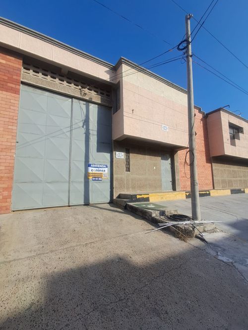 Bodega en arriendo en La Concepcion, Barranquilla, 780 m² · foto 7 de 24