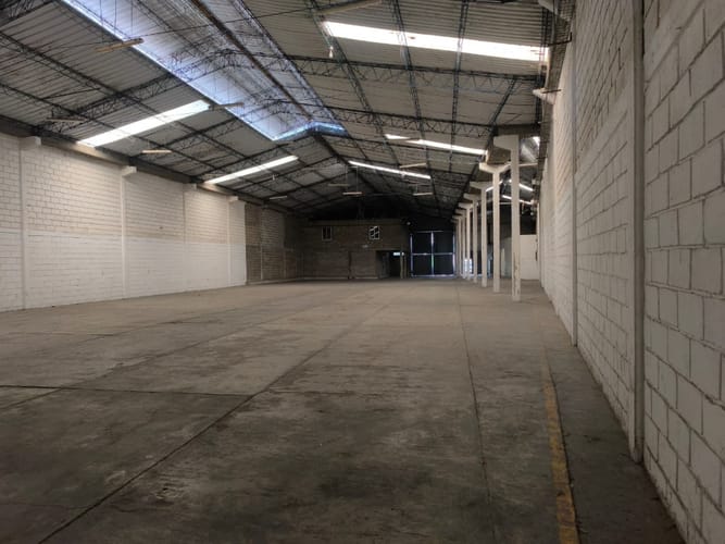 Bodega en arriendo en Ternera, Cartagena, 1280 m² · foto 2 de 10