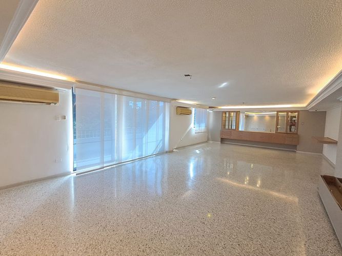 Apartamento de 3 alcobas en venta en Altos Del Prado, Barranquilla, 300 m² · foto 5 de 24