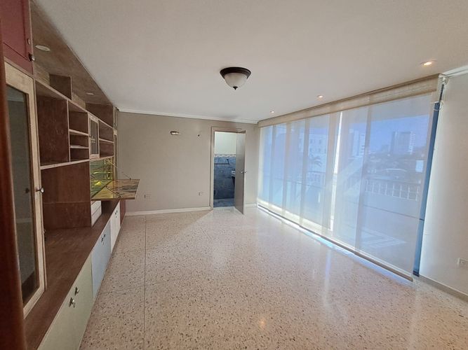 Apartamento de 3 alcobas en venta en Altos Del Prado, Barranquilla, 300 m² · foto 7 de 24