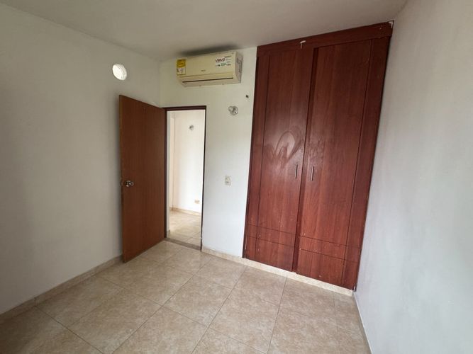Casa de 5 alcobas en venta en Los Robles, Soledad, 109 m² · foto 12 de 23