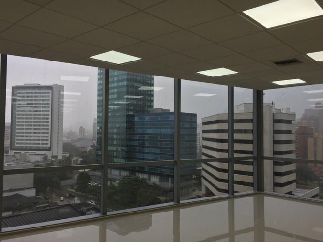 Oficina en arriendo en El Country, Barranquilla, 114 m² · foto 2 de 7