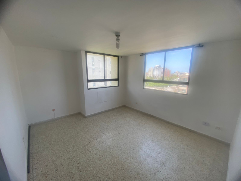 Apartamento en arriendo en Ciudad Jardin, Barranquilla · foto 2 de 12