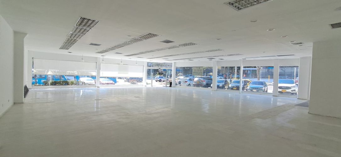 Local en arriendo en Altos Del Prado, Barranquilla, 350 m² · foto 2 de 12