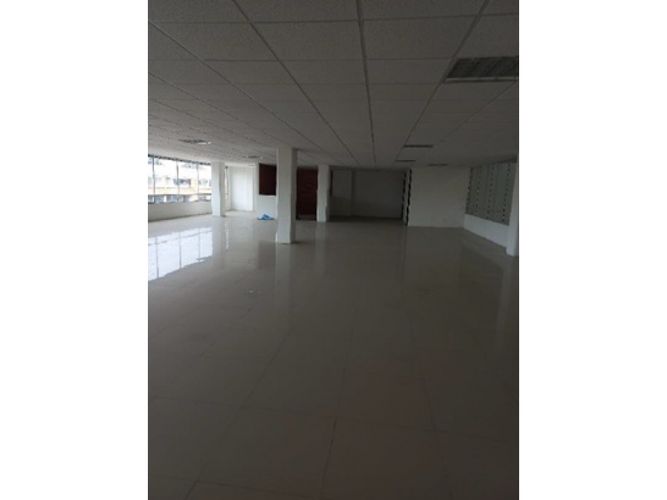 Bodega en venta en Centro Tocancipá, Tocancipá, 1345 m² · foto 8 de 20