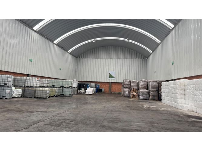 Bodega en venta en Centro Tocancipá, Tocancipá, 1345 m² · foto 9 de 20