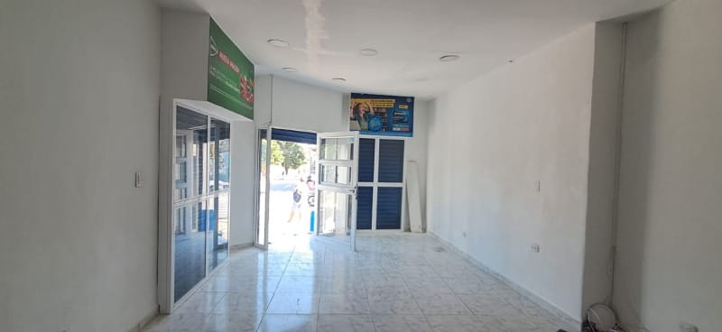 Local en arriendo en Abajo, Barranquilla, 48 m² · foto 2 de 9