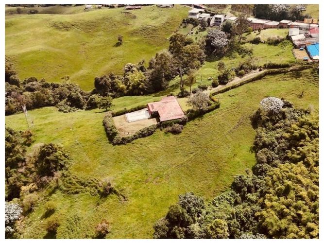 Finca en venta en Condina, Pereira, 1100 m² · foto 11 de 16