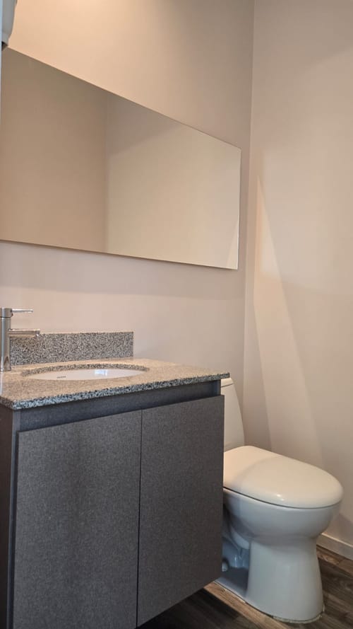 Oficina en arriendo en El Castillo, Medellín, 70 m² · foto 7 de 14
