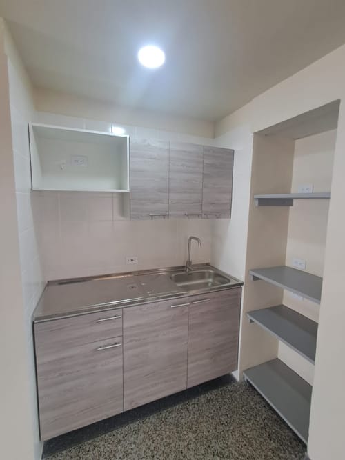 Oficina en arriendo en El Poblado, Medellín, 535 m² · foto 17 de 23