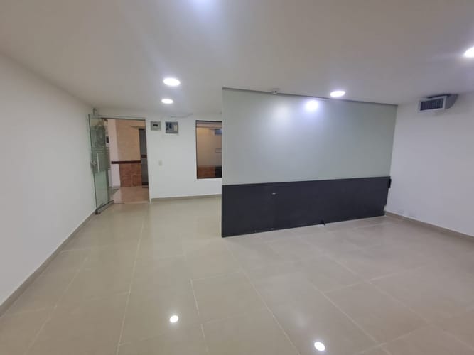 Consultorio en arriendo en El Poblado, Medellín, 120 m² · foto 8 de 15