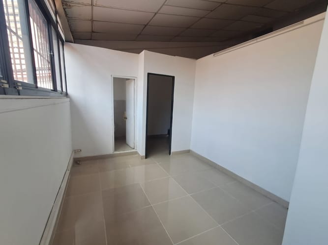 Consultorio en arriendo en El Poblado, Medellín, 120 m² · foto 9 de 15