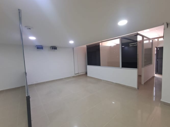 Consultorio en arriendo en El Poblado, Medellín, 120 m² · foto 10 de 15