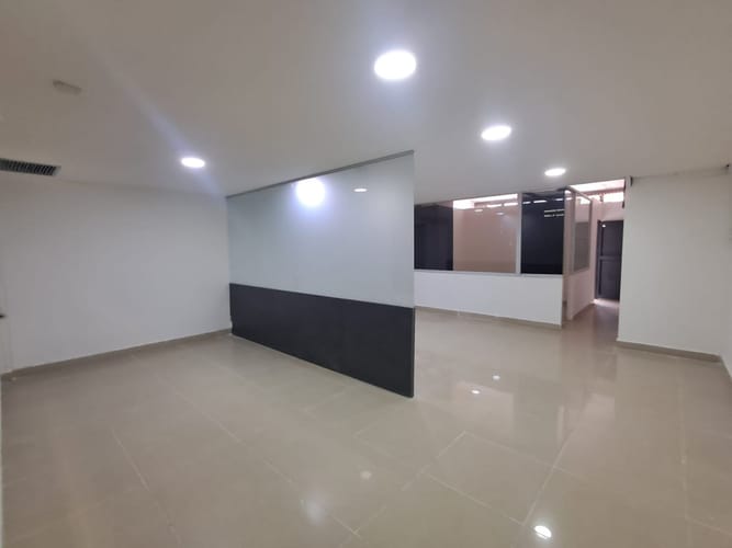 Consultorio en arriendo en El Poblado, Medellín, 120 m² · foto 12 de 15