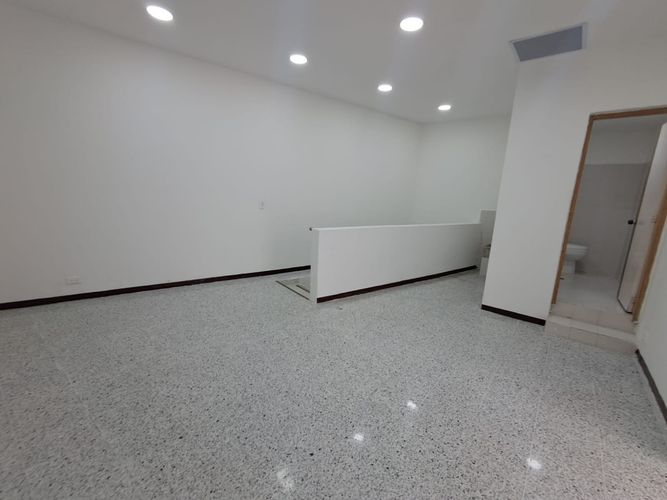 Local en arriendo en Conquistadores, Medellín, 180 m² · foto 7 de 13