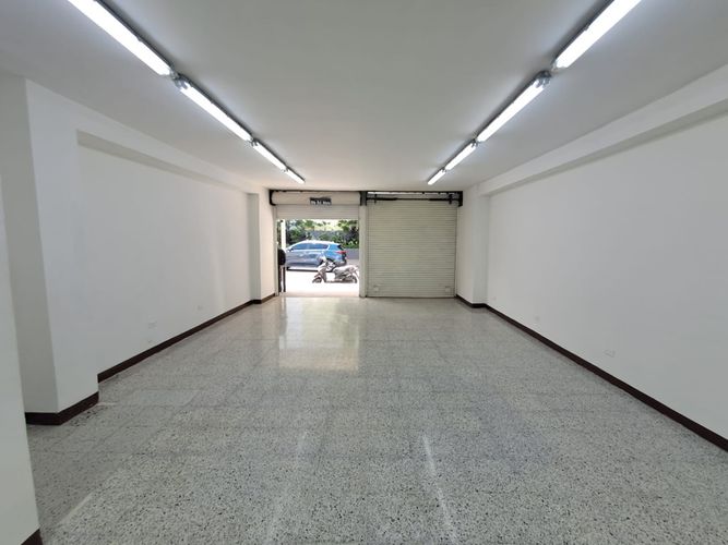 Local en arriendo en Conquistadores, Medellín, 180 m² · foto 12 de 13