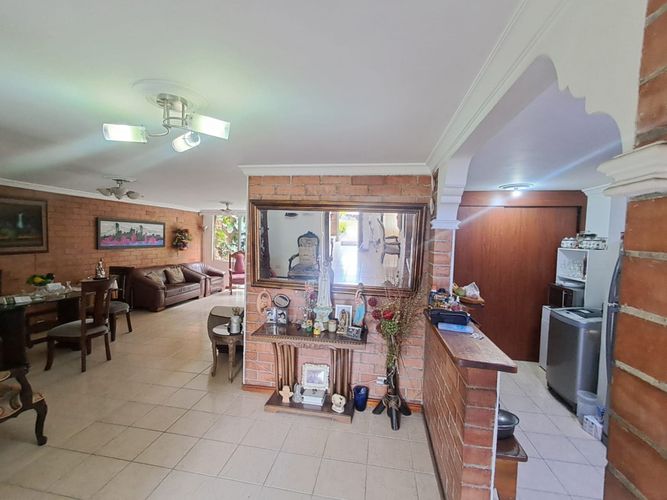 Casa de 3 alcobas en venta en Suramérica, La Estrella, 144 m² · foto 4 de 24