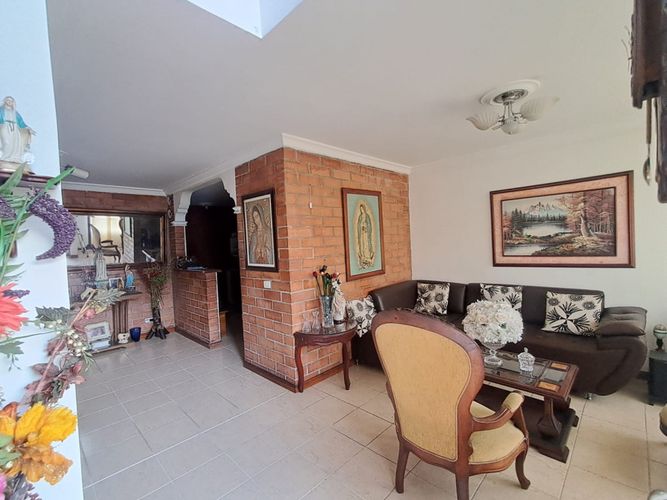 Casa de 3 alcobas en venta en Suramérica, La Estrella, 144 m² · foto 5 de 24