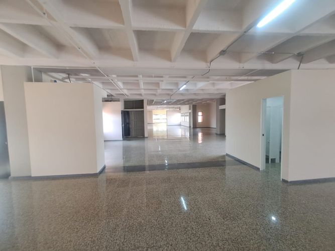 Oficina en arriendo en El Poblado, Medellín, 535 m² · foto 16 de 16
