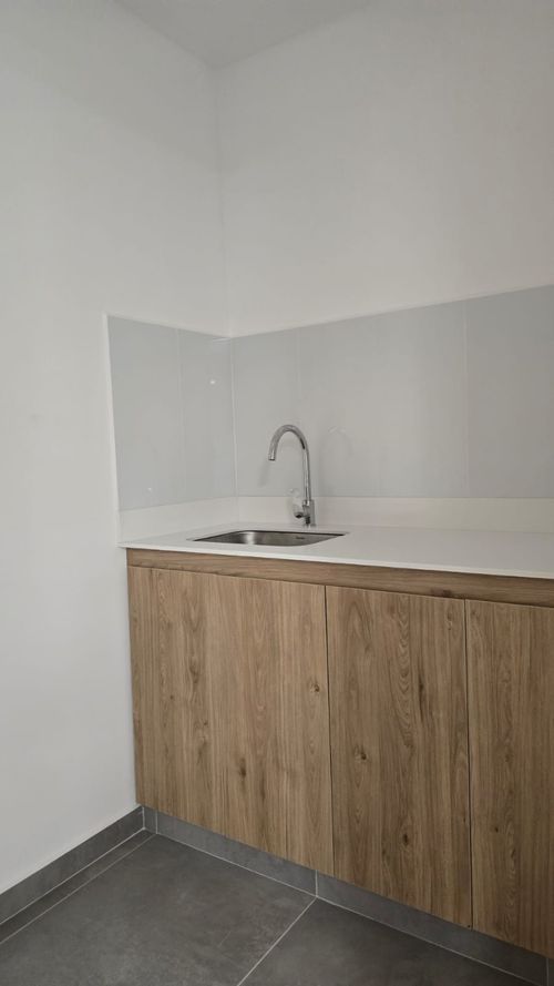 Oficina en arriendo en Ciudad Del Río, Medellín, 107 m² · foto 4 de 10