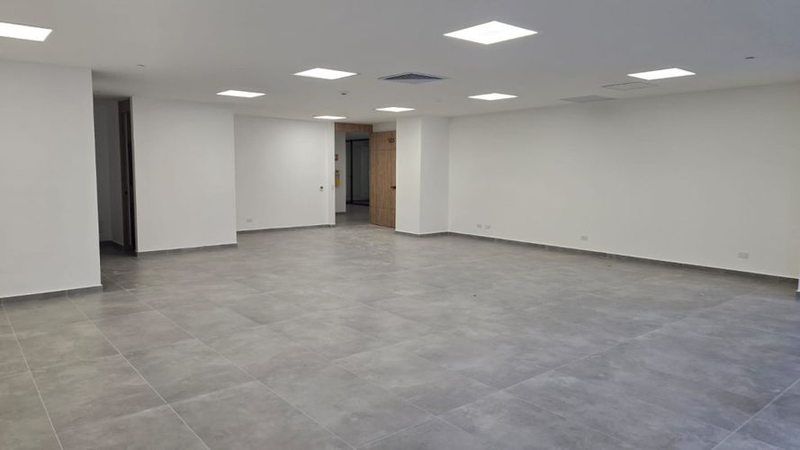 Oficina en arriendo en Ciudad Del Río, Medellín, 107 m² · foto 7 de 10