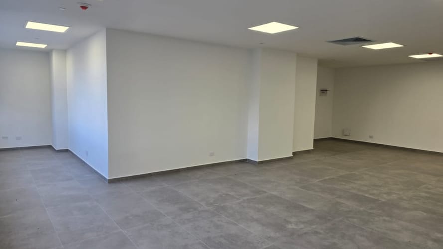 Oficina en arriendo en Ciudad Del Río, Medellín, 82 m² · foto 5 de 10