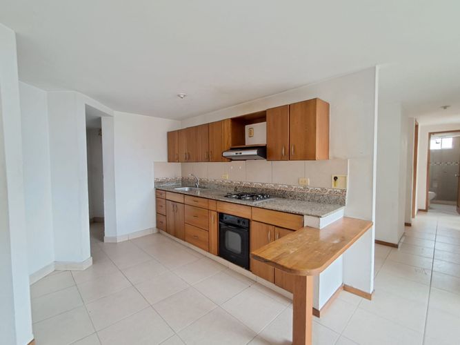 Apartamento de 3 alcobas en venta en Aves Maria, Sabaneta, 94 m² · foto 3 de 24