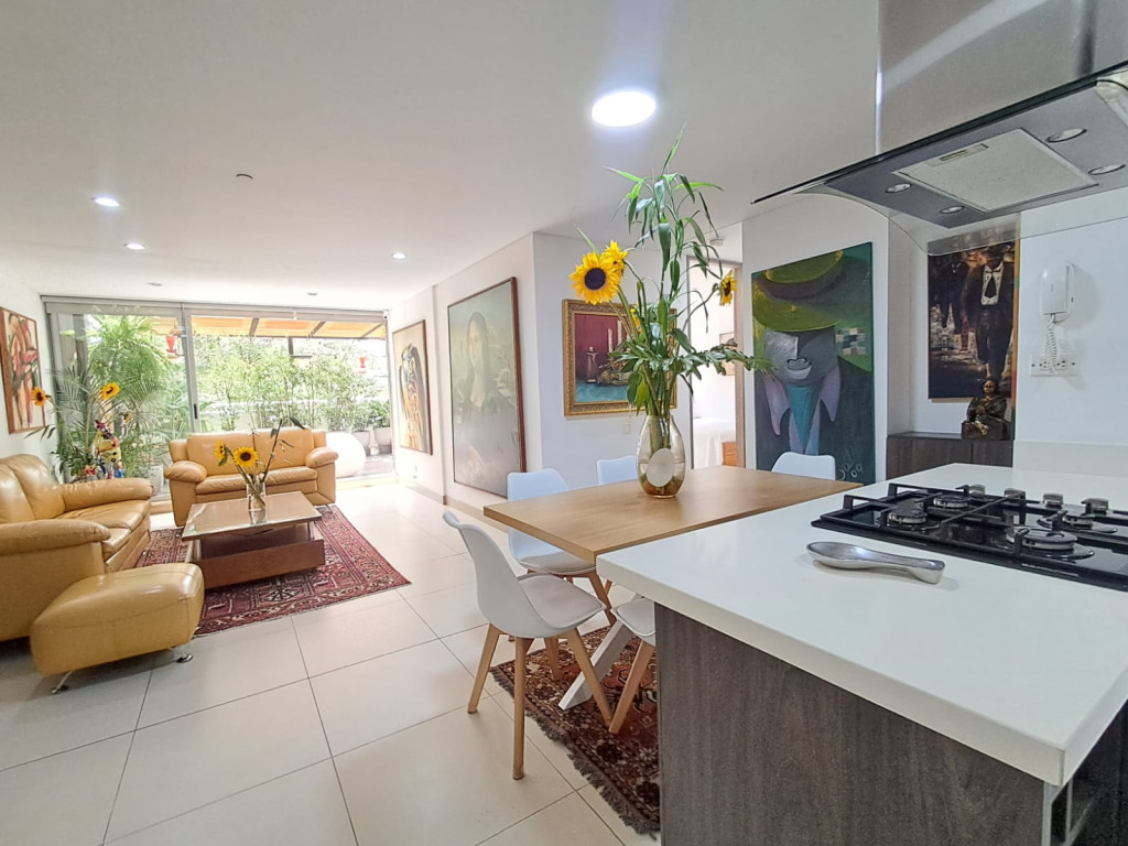Apartamento en venta en Cumbres, Envigado · foto 3 de 24