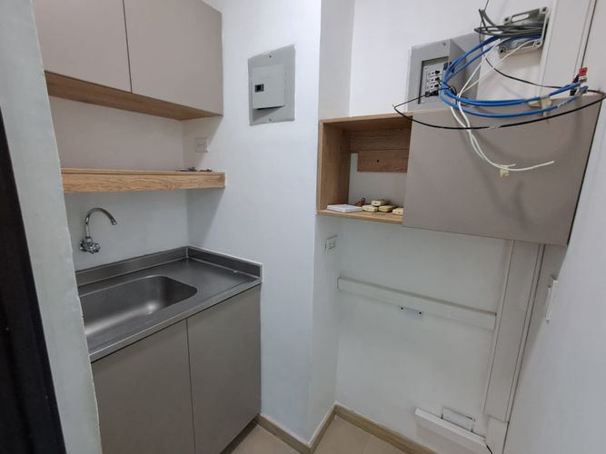 Oficina en arriendo en El Poblado, Medellín, 83 m² · foto 8 de 11
