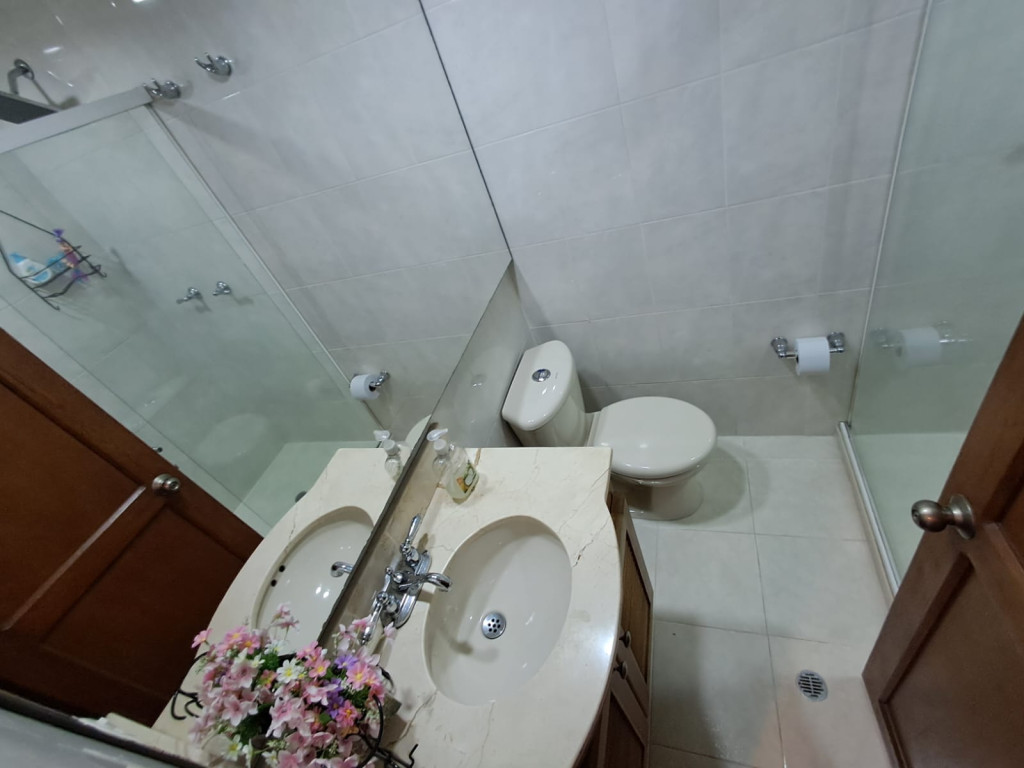 Apartamento en arriendo en El Tesoro, Medellín · foto 18 de 20