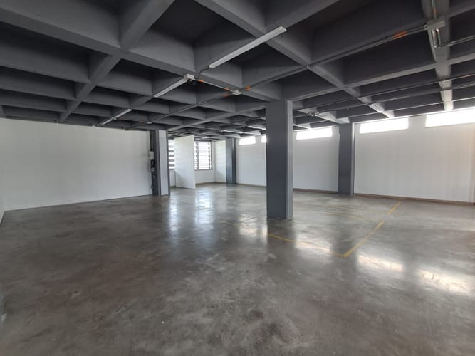 Oficina en arriendo en La Esmeralda, Itagüí, 200 m² · foto 7 de 10