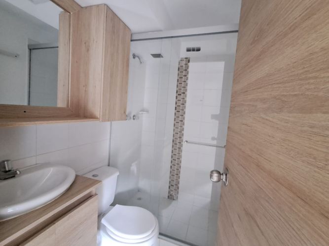 Apartamento de 3 alcobas en venta en La Primavera, Bello, 58 m² · foto 9 de 23
