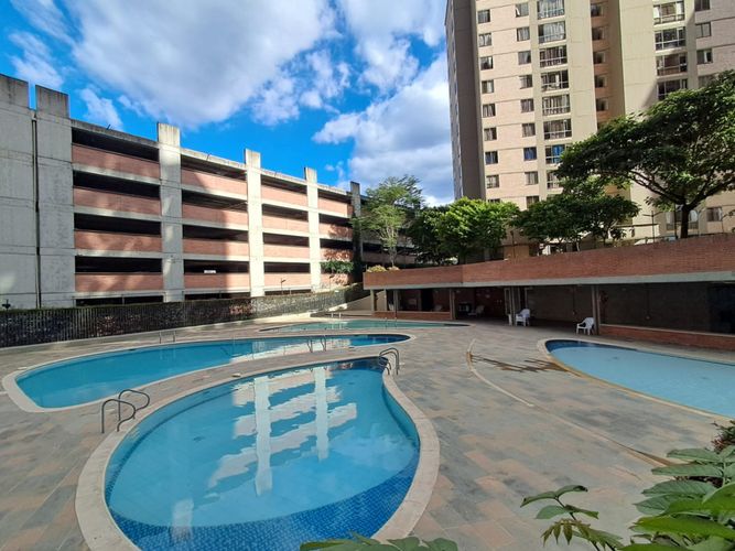 Apartamento de 3 alcobas en venta en La Primavera, Bello, 58 m² · foto 17 de 23