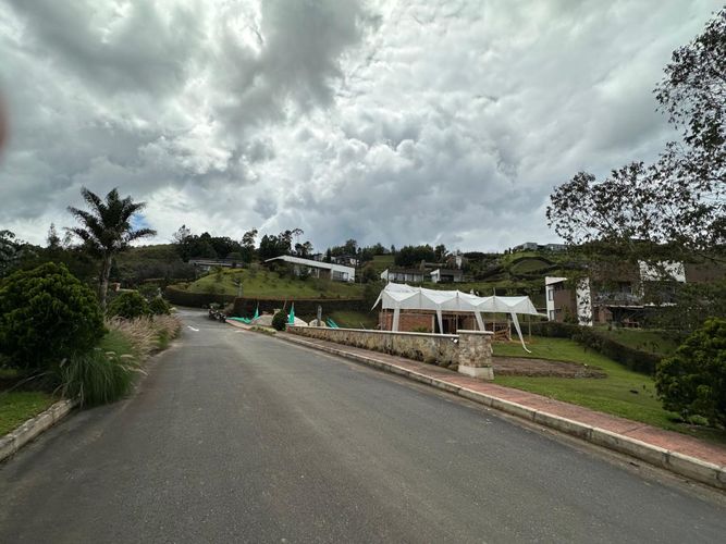 Lote en venta en Pantanillo, El Retiro, 2004 m² · foto 11 de 24
